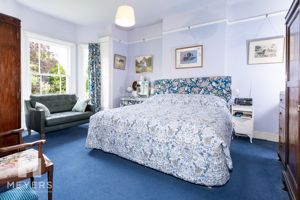 Photo 21- click for photo gallery